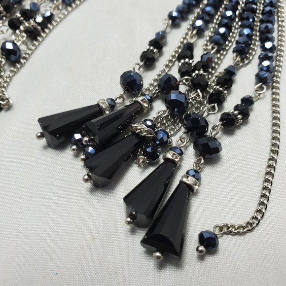 Ali Khan black gunmetal ripple long fringe glass bead earring - Picture 6 of 7